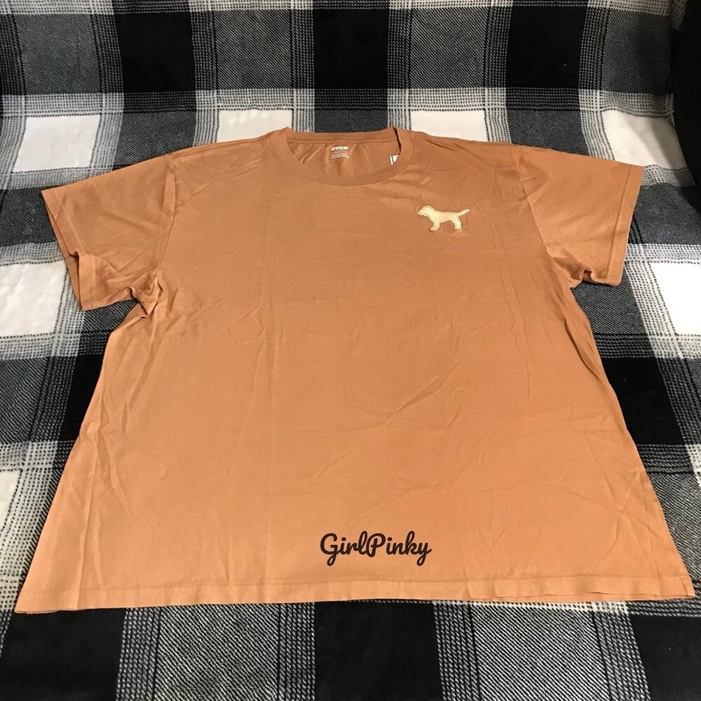 VS PINK TOFFEE SHORT SLEEVE CAMPUS TEE W/ MINI DOG LIMITED EDITION SIZE XL